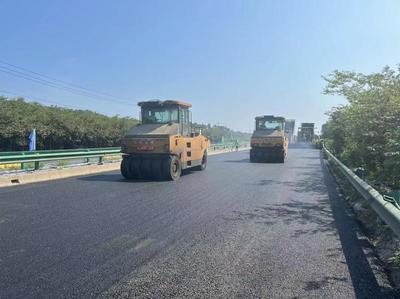 馬鞍山市S105旅游大道路面養(yǎng)護工程完成施工任務