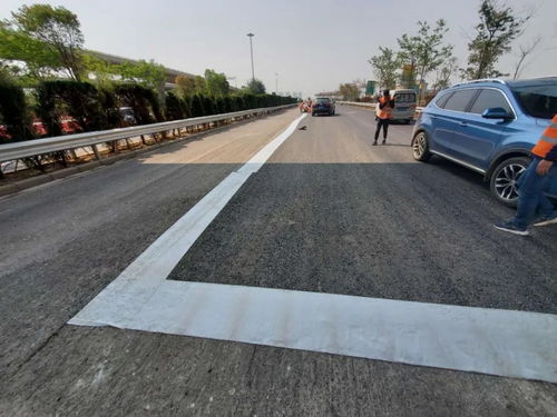 工期提前20天 昆玉高速西半幅完成95% 路橋附屬工程建筑勞務分包成效顯著